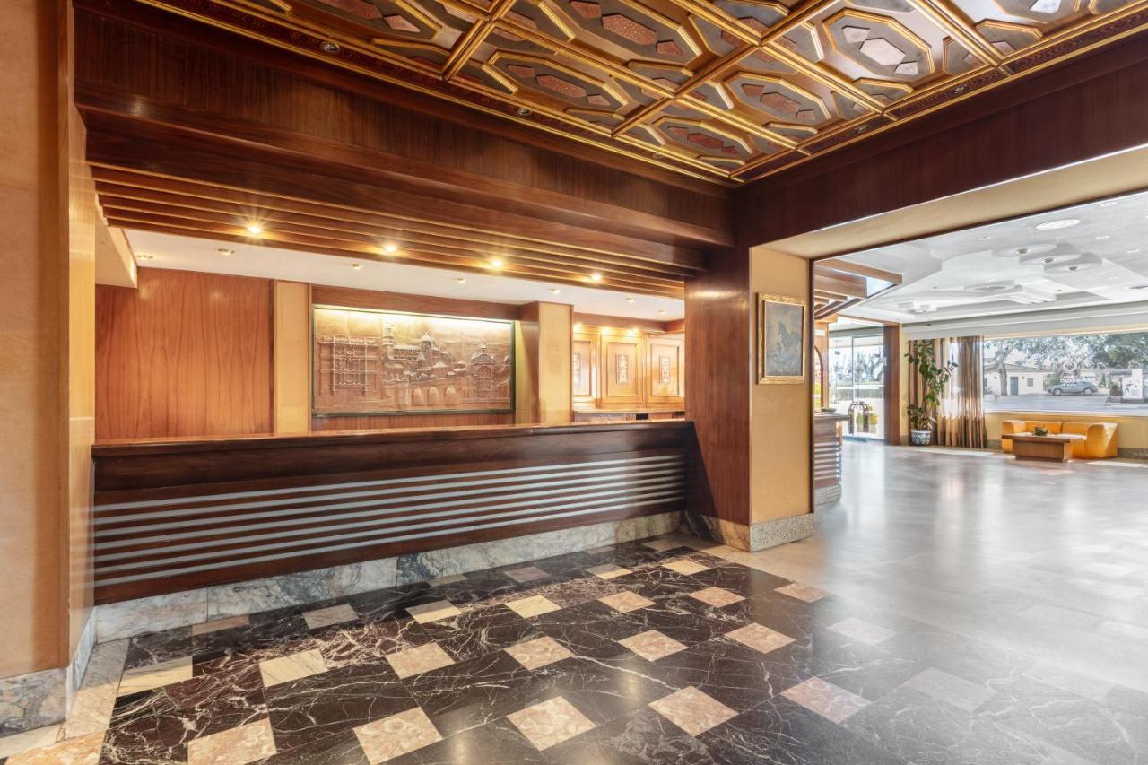 Crisol Regio Hotel Santa Marta de Tormes Exterior photo