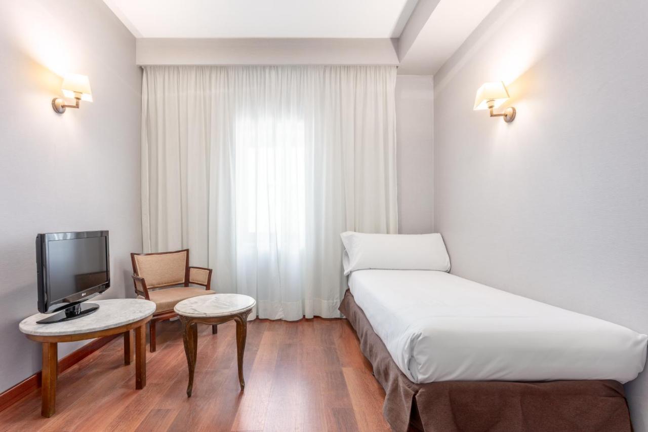 Crisol Regio Hotel Santa Marta de Tormes Exterior photo