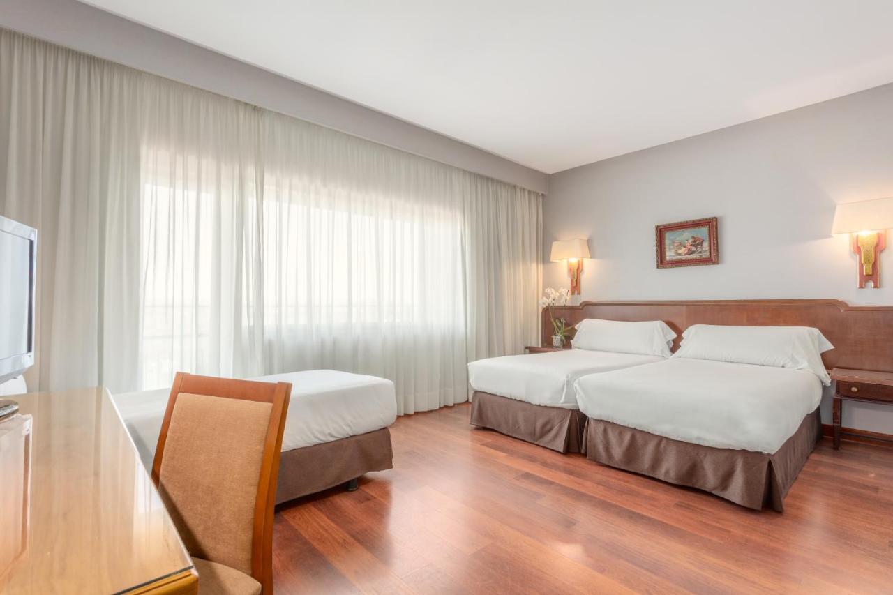 Crisol Regio Hotel Santa Marta de Tormes Exterior photo